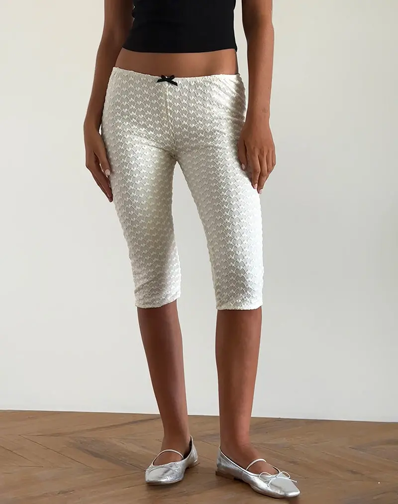 Asih Capri Trousers In Ivory Heart Lace 1