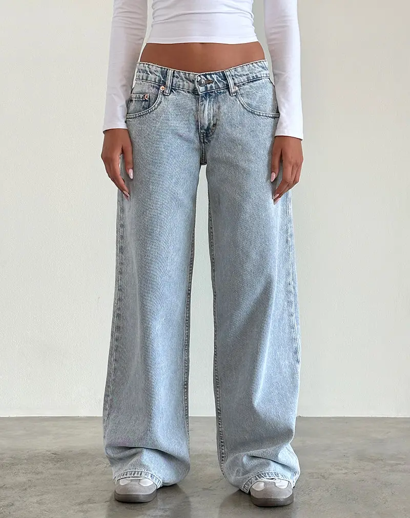 Low Rise Roomy Jeans In 80'S Light Wash Blue 1