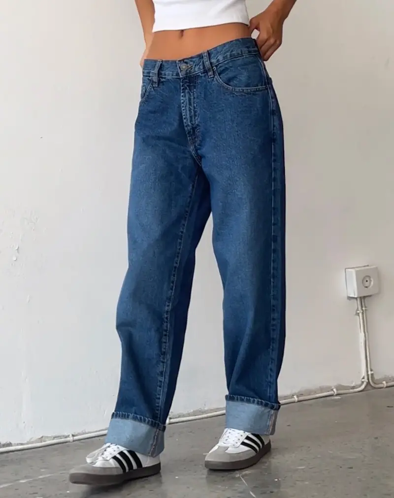Oversized Dad Low Rise Jeans In Mid Blue Used 1